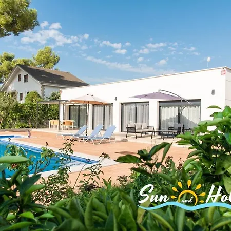 Villa Moderna Elvira