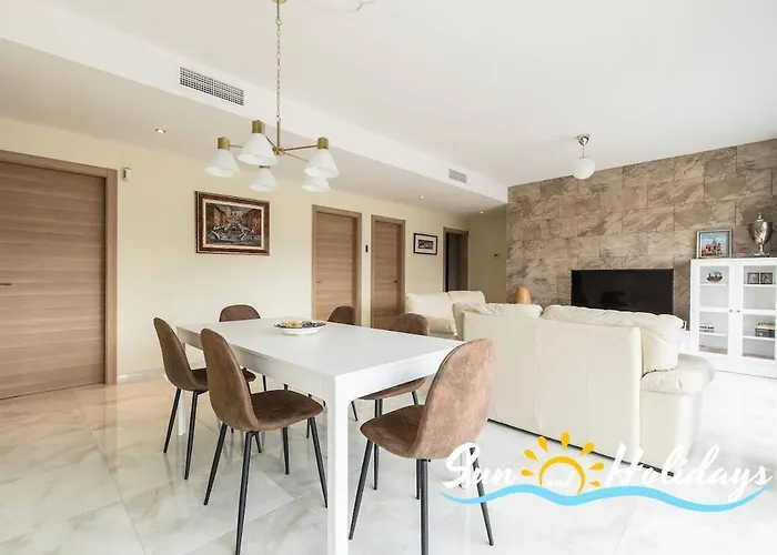 Villa Moderna Elvira *