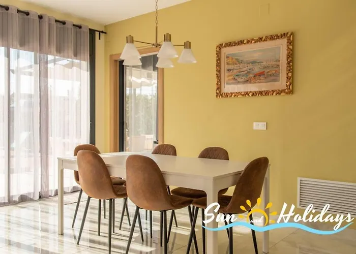 Moderna Elvira Villa El Vendrell